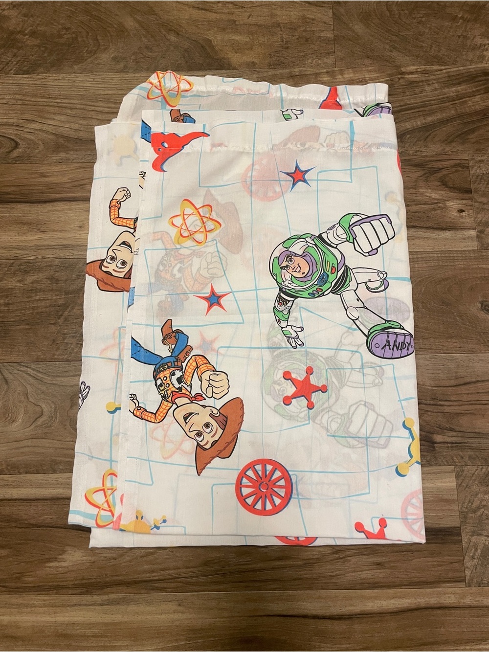 Vintage 1995 Pixar Toy Story Twin Sheet White w/ Sheriff Woody & Buzz Lightyear